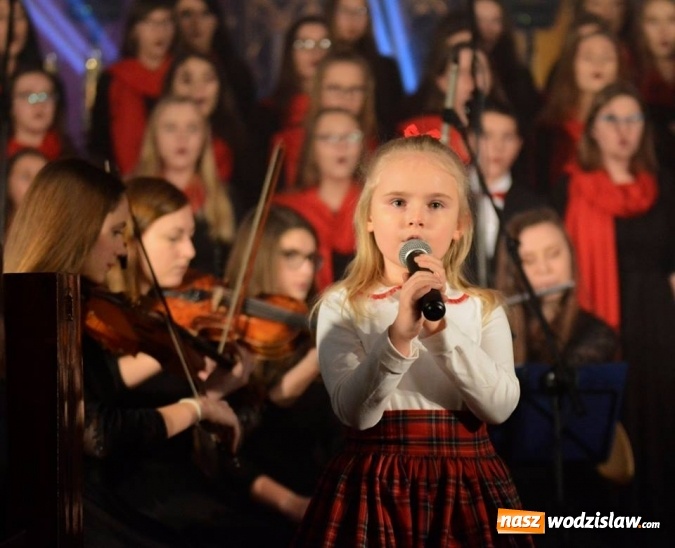 Zdjęcie w galerii na portalu naszwodzislaw.com: Wspaniały koncert w kościele WNMP w Wodzisławiu Śląskim wiadomości z regionu