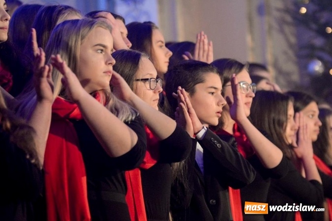 Zdjęcie w galerii na portalu naszwodzislaw.com: Wspaniały koncert w kościele WNMP w Wodzisławiu Śląskim wiadomości z regionu