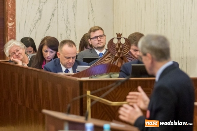 Zdjęcie w galerii na portalu naszwodzislaw.com: Uchwalono budżet województwa na rok 2019 wiadomości z regionu