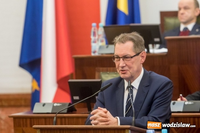 Zdjęcie w galerii na portalu naszwodzislaw.com: Uchwalono budżet województwa na rok 2019 wiadomości z regionu