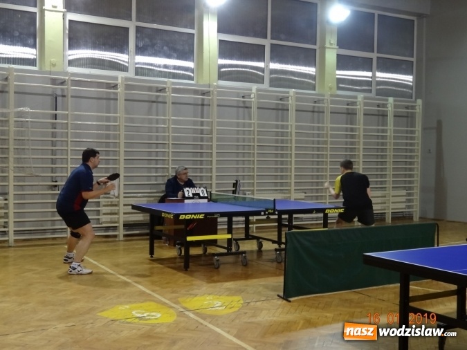 Zdjęcie w galerii na portalu naszwodzislaw.com: Pierwszy mecz i pierwsze zwycięstwo Relaksu wiadomości z regionu