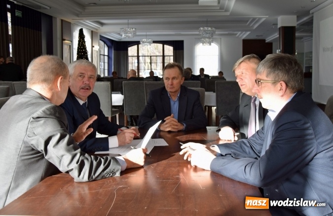 Zdjęcie w galerii na portalu naszwodzislaw.com: MZK ma nowego szefa i członków zarządu wiadomości z regionu