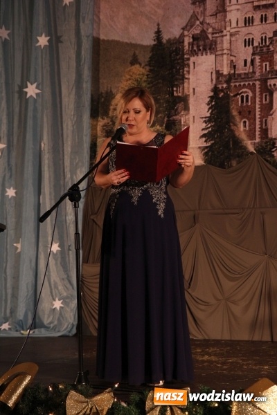 Zdjęcie w galerii na portalu naszwodzislaw.com: Wyjątkowy jubileuszowy koncert noworoczny w szkole w Lubomi wiadomości z regionu