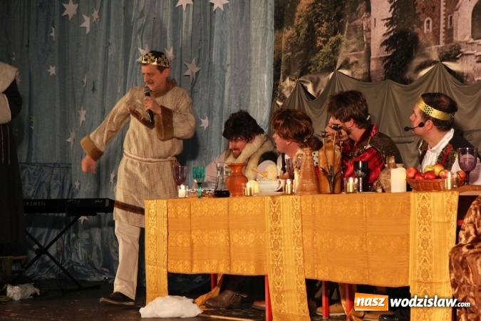 Zdjęcie w galerii na portalu naszwodzislaw.com: Wyjątkowy jubileuszowy koncert noworoczny w szkole w Lubomi wiadomości z regionu