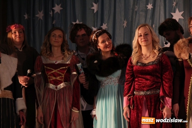 Zdjęcie w galerii na portalu naszwodzislaw.com: Wyjątkowy jubileuszowy koncert noworoczny w szkole w Lubomi wiadomości z regionu