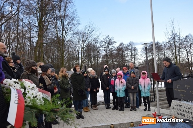 Zdjęcie w galerii na portalu naszwodzislaw.com: Obchody 74. rocznicy Marszu Śmierci w Mszanie wiadomości z regionu