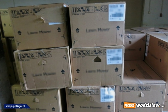 Zdjęcie w galerii na portalu naszwodzislaw.com: Rozbito gang okradający tiry. Działał metodą na plandekę! FOTO i WIDEO wiadomości z regionu