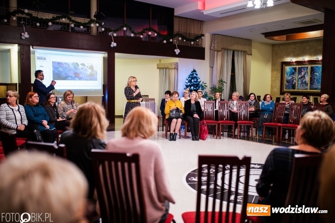 Zdjęcie w galerii na portalu naszwodzislaw.com: #Sprawa Polek. Regionalne spotkanie kobiet w Rzuchowie wiadomości z regionu