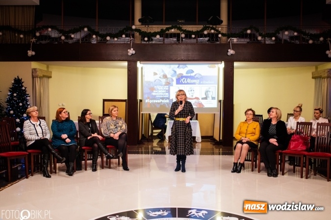 Zdjęcie w galerii na portalu naszwodzislaw.com: #Sprawa Polek. Regionalne spotkanie kobiet w Rzuchowie wiadomości z regionu