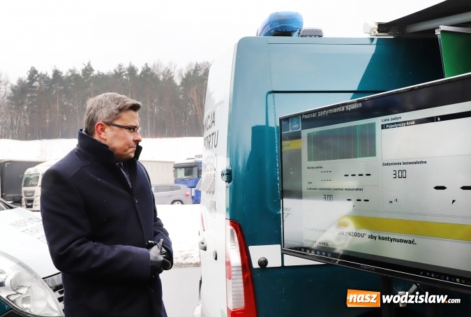 Zdjęcie w galerii na portalu naszwodzislaw.com: Na śląskich drogach pojawił się zielony TRANSFORMERS wiadomości z regionu