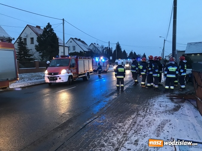 Zdjęcie w galerii na portalu naszwodzislaw.com: Pięć osób w szpitalu po wypadku audi z powiatu wodzisławskiego. Młodzi ludzie wracali z imprezy urodzinowej  wiadomości z regionu