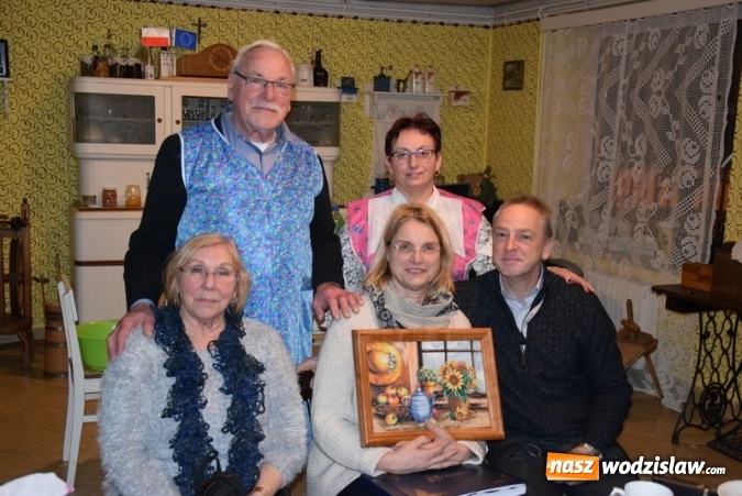 Zdjęcie w galerii na portalu naszwodzislaw.com: Rodzina z Holandii znalazła w Mszanie swoich przodków wiadomości z regionu