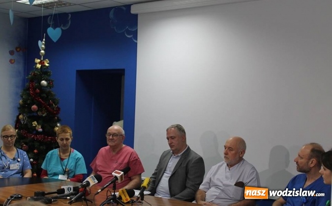 Zdjęcie w galerii na portalu naszwodzislaw.com: Wzruszająca historia. Trzyletni Mikołaj, uratowany z płonącego auta, wrócił do domu wiadomości z regionu