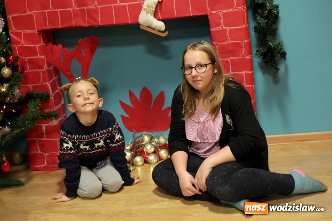 Zdjęcie w galerii na portalu naszwodzislaw.com: Warsztaty bożonarodzeniowe w wodzisławskim Bursztynku wiadomości z regionu