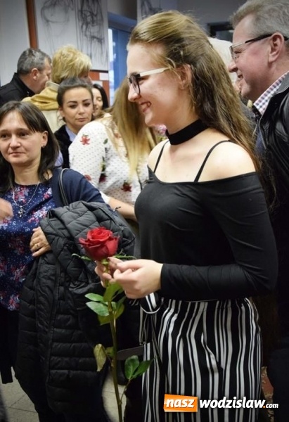 Zdjęcie w galerii na portalu naszwodzislaw.com: Teraz My. Wystawa w Galerii Nostalgia wiadomości z regionu