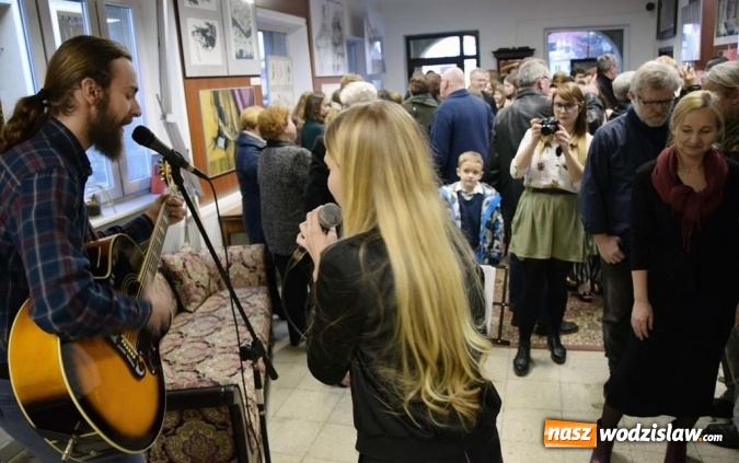 Zdjęcie w galerii na portalu naszwodzislaw.com: Teraz My. Wystawa w Galerii Nostalgia wiadomości z regionu