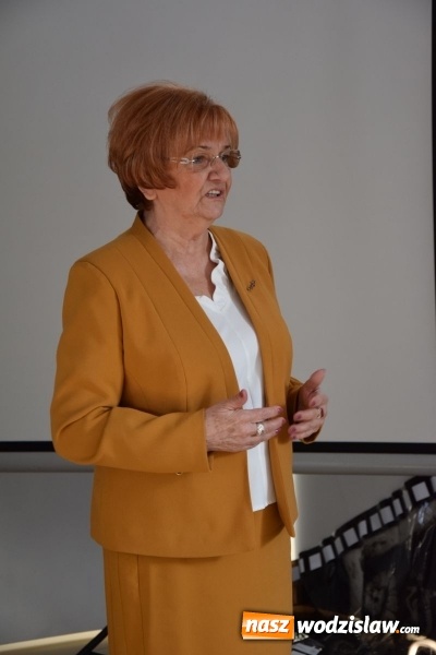 Zdjęcie w galerii na portalu naszwodzislaw.com: W wodzisławskim Plastyku podsumowali transgraniczny projekt fotograficzny wiadomości z regionu