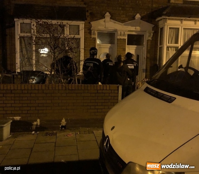 Zdjęcie w galerii na portalu naszwodzislaw.com: Handlowali ludźmi. Zarobili miliony funtów wiadomości z regionu