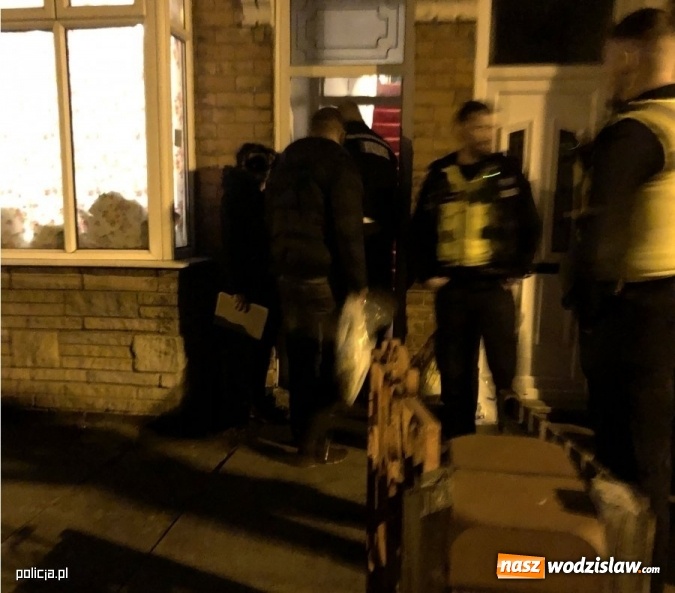 Zdjęcie w galerii na portalu naszwodzislaw.com: Handlowali ludźmi. Zarobili miliony funtów wiadomości z regionu