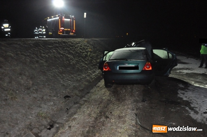 Zdjęcie w galerii na portalu naszwodzislaw.com: DK 78 Chałupki-Olza. Kierowca z Wodzisławia Śląskiego staranował policyjny radiowóz wiadomości z regionu