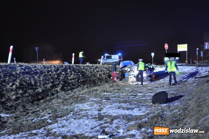 Zdjęcie w galerii na portalu naszwodzislaw.com: DK 78 Chałupki-Olza. Kierowca z Wodzisławia Śląskiego staranował policyjny radiowóz wiadomości z regionu