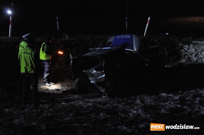 Zdjęcie w galerii na portalu naszwodzislaw.com: DK 78 Chałupki-Olza. Kierowca z Wodzisławia Śląskiego staranował policyjny radiowóz wiadomości z regionu