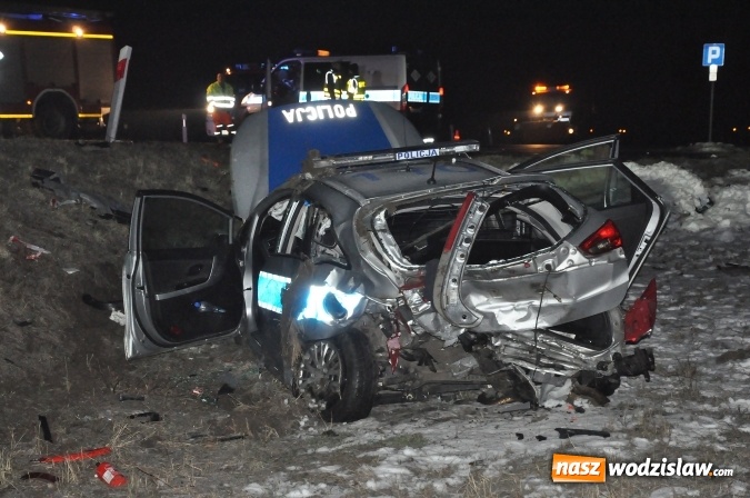 Zdjęcie w galerii na portalu naszwodzislaw.com: DK 78 Chałupki-Olza. Kierowca z Wodzisławia Śląskiego staranował policyjny radiowóz wiadomości z regionu