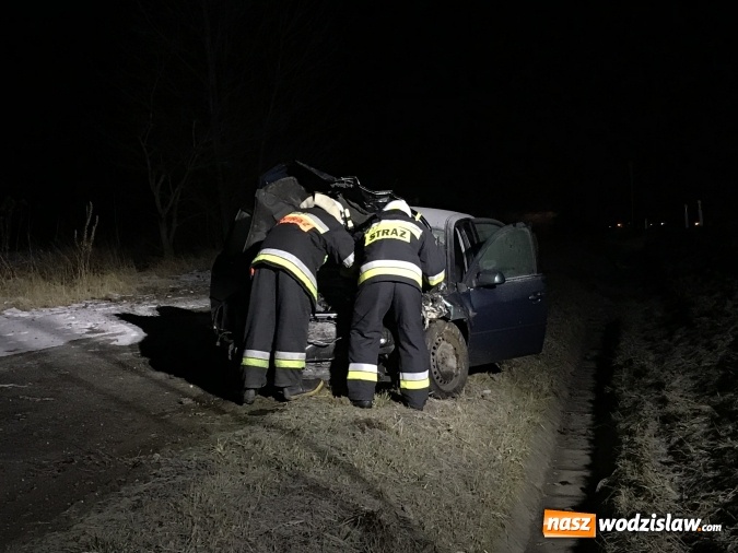 Zdjęcie w galerii na portalu naszwodzislaw.com: DK 78 Chałupki-Olza. Kierowca z Wodzisławia Śląskiego staranował policyjny radiowóz wiadomości z regionu