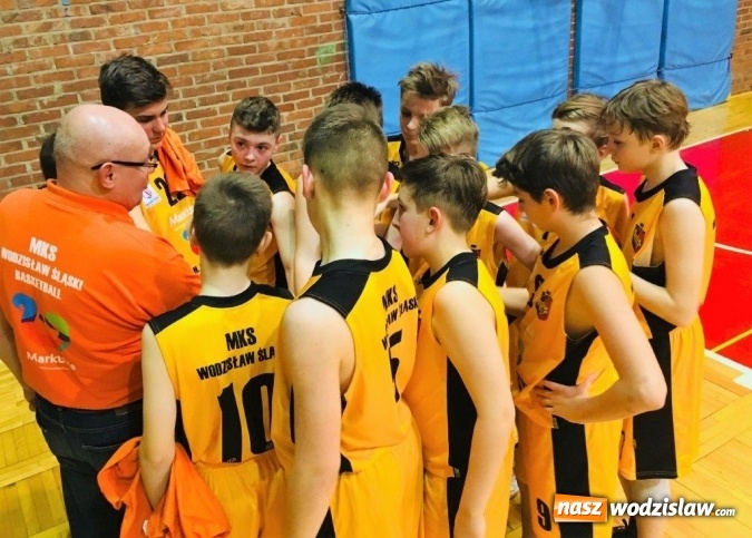 Zdjęcie w galerii na portalu naszwodzislaw.com: Doskonały mecz wodzisławskich koszykarzy. Lider finału A śląskich rozgrywek U13M pokonany  wiadomości z regionu