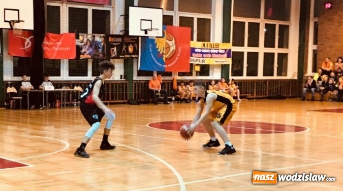 Zdjęcie w galerii na portalu naszwodzislaw.com: Doskonały mecz wodzisławskich koszykarzy. Lider finału A śląskich rozgrywek U13M pokonany  wiadomości z regionu