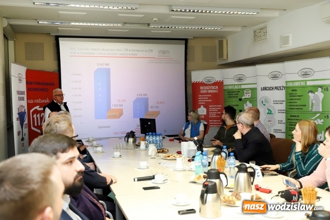 Zdjęcie w galerii na portalu naszwodzislaw.com: Prawie co drugie zgłoszenie na 112 jest fałszywe! wiadomości z regionu