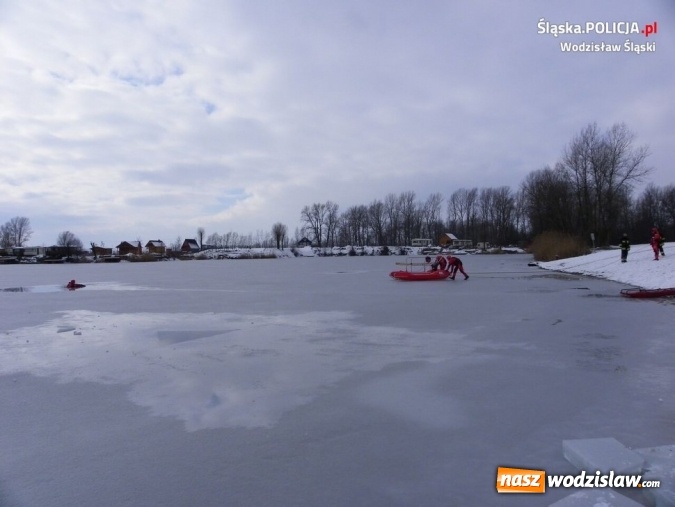 Zdjęcie w galerii na portalu naszwodzislaw.com: Policjanci i strażacy ostrzegali przed zagrożeniami w czasie ferii wiadomości z regionu