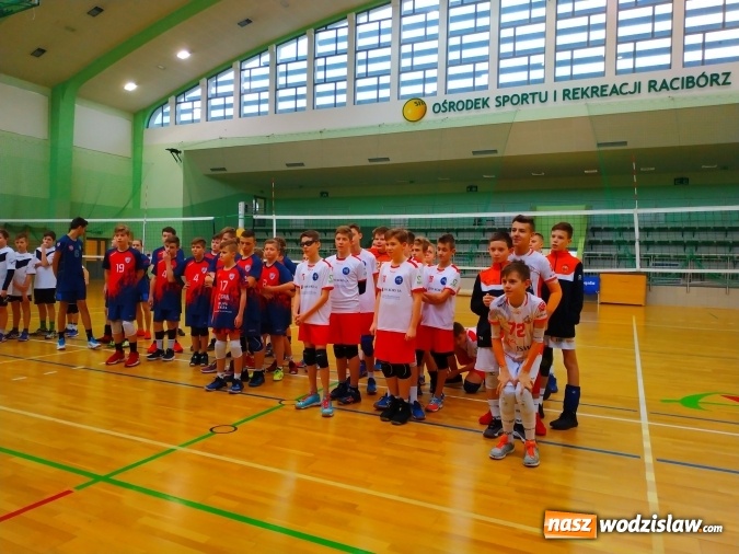 Zdjęcie w galerii na portalu naszwodzislaw.com: Siatkarski maraton w Raciborzu. Ekipa z Radlina na podium wiadomości z regionu