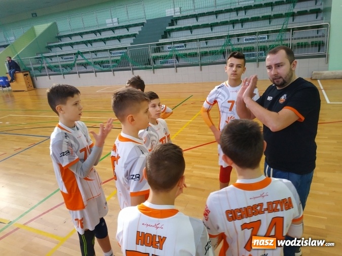 Zdjęcie w galerii na portalu naszwodzislaw.com: Siatkarski maraton w Raciborzu. Ekipa z Radlina na podium wiadomości z regionu