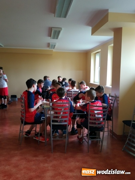 Zdjęcie w galerii na portalu naszwodzislaw.com: Siatkarski maraton w Raciborzu. Ekipa z Radlina na podium wiadomości z regionu