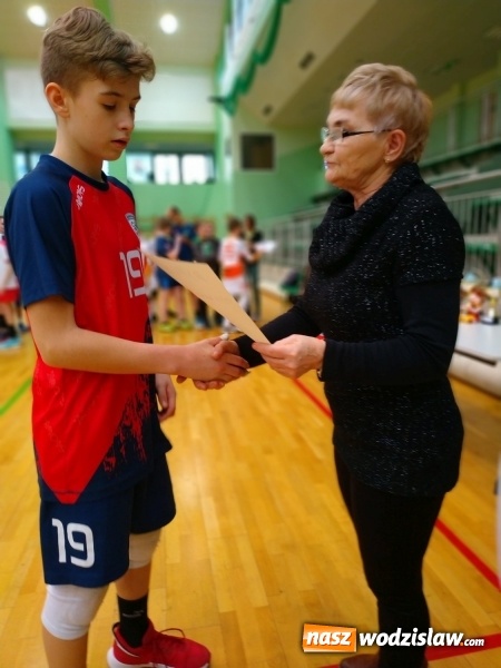 Zdjęcie w galerii na portalu naszwodzislaw.com: Siatkarski maraton w Raciborzu. Ekipa z Radlina na podium wiadomości z regionu