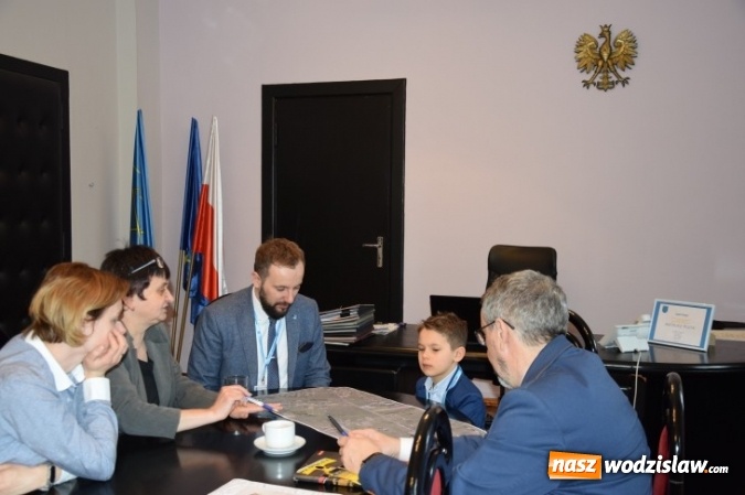 Zdjęcie w galerii na portalu naszwodzislaw.com: Mateusz Pluta sprawował wczoraj rządy w Rydułtowach wiadomości z regionu