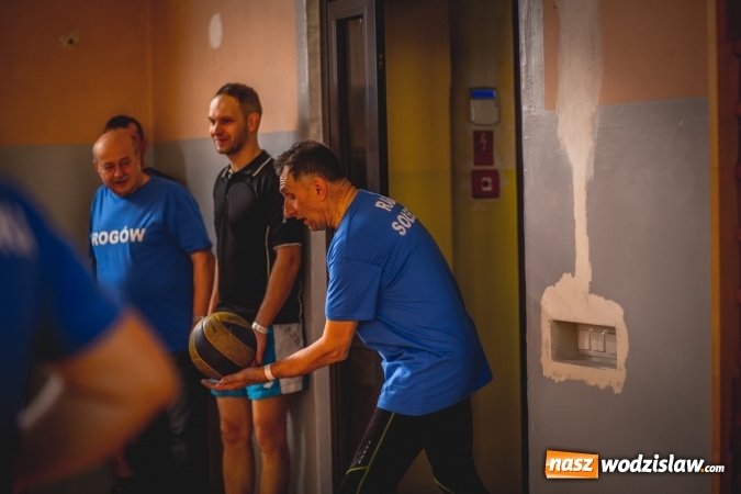 Zdjęcie w galerii na portalu naszwodzislaw.com: Charytatywny maraton fitness w Rogowie  wiadomości z regionu