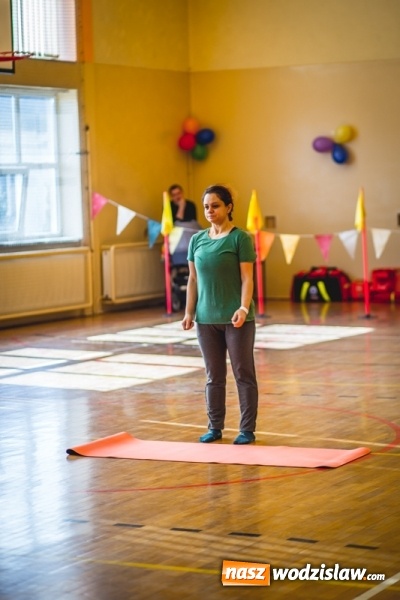 Zdjęcie w galerii na portalu naszwodzislaw.com: Charytatywny maraton fitness w Rogowie  wiadomości z regionu