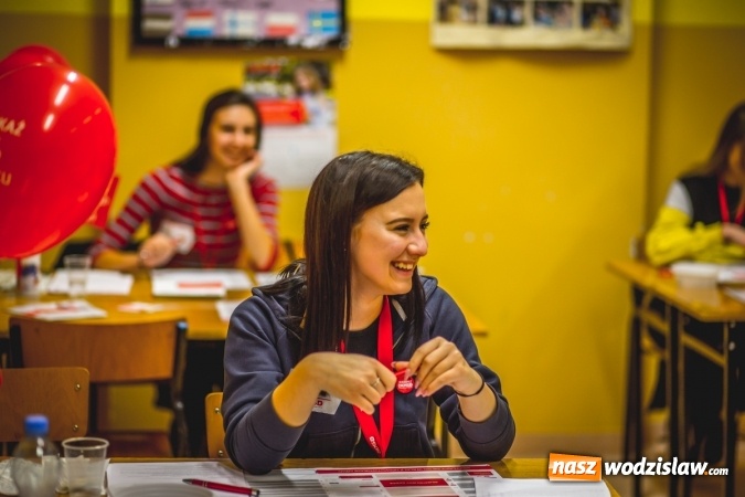 Zdjęcie w galerii na portalu naszwodzislaw.com: Charytatywny maraton fitness w Rogowie  wiadomości z regionu