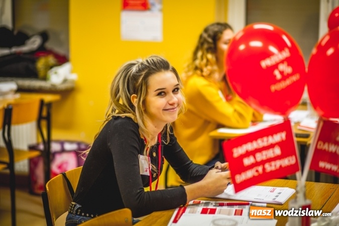 Zdjęcie w galerii na portalu naszwodzislaw.com: Charytatywny maraton fitness w Rogowie  wiadomości z regionu