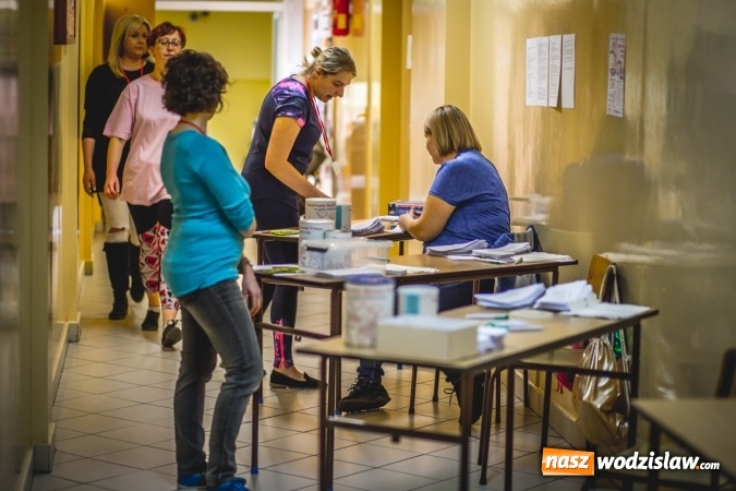 Zdjęcie w galerii na portalu naszwodzislaw.com: Charytatywny maraton fitness w Rogowie  wiadomości z regionu