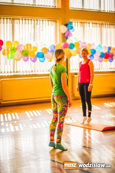Zdjęcie w galerii na portalu naszwodzislaw.com: Charytatywny maraton fitness w Rogowie  wiadomości z regionu