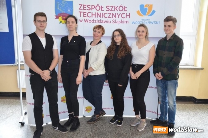 Zdjęcie w galerii na portalu naszwodzislaw.com: Szkolny etap konkursu Wybieram Wybory za nami wiadomości z regionu