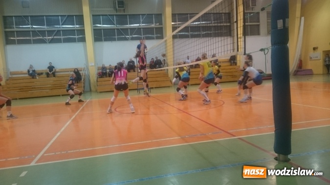 Zdjęcie w galerii na portalu naszwodzislaw.com: Szybkie zwycięstwo siatkarek wodzisławskiej Zorzy wiadomości z regionu