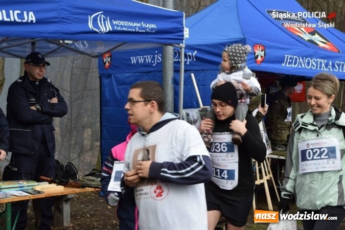 Zdjęcie w galerii na portalu naszwodzislaw.com: Wodzisławscy policjanci pobiegli Tropem Wilczym w Biegu Pamięci Żołnierzy Wyklętych wiadomości z regionu