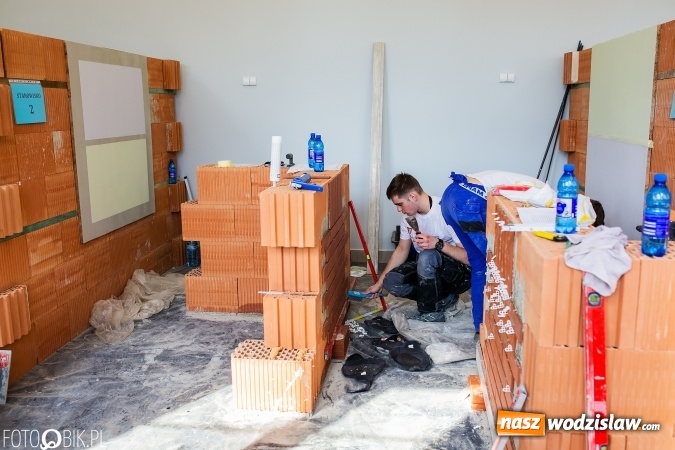 Zdjęcie w galerii na portalu naszwodzislaw.com: X Turniej Budowlany w Raciborzu. Uczniowie ZST z Wodzisławia pracowali najbezpieczniej! wiadomości z regionu