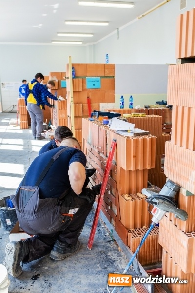 Zdjęcie w galerii na portalu naszwodzislaw.com: X Turniej Budowlany w Raciborzu. Uczniowie ZST z Wodzisławia pracowali najbezpieczniej! wiadomości z regionu