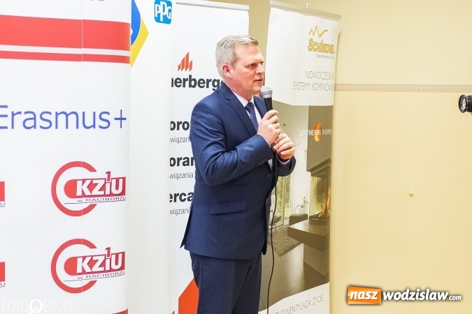 Zdjęcie w galerii na portalu naszwodzislaw.com: X Turniej Budowlany w Raciborzu. Uczniowie ZST z Wodzisławia pracowali najbezpieczniej! wiadomości z regionu