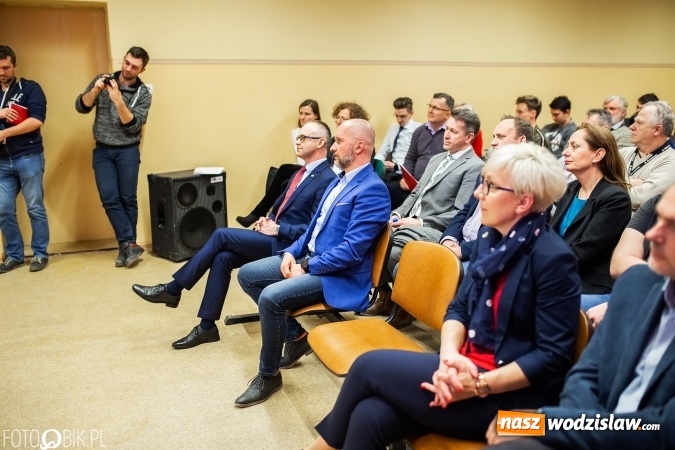 Zdjęcie w galerii na portalu naszwodzislaw.com: X Turniej Budowlany w Raciborzu. Uczniowie ZST z Wodzisławia pracowali najbezpieczniej! wiadomości z regionu